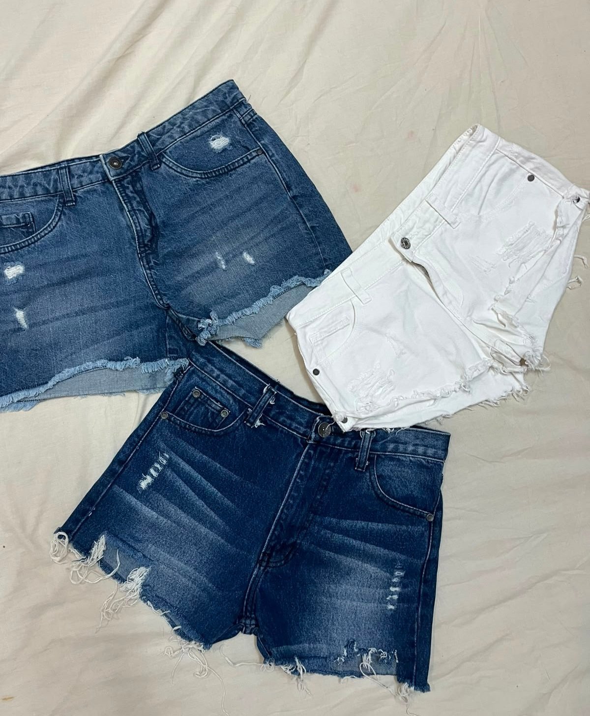 Lot 3 shorts d'été trés jolies