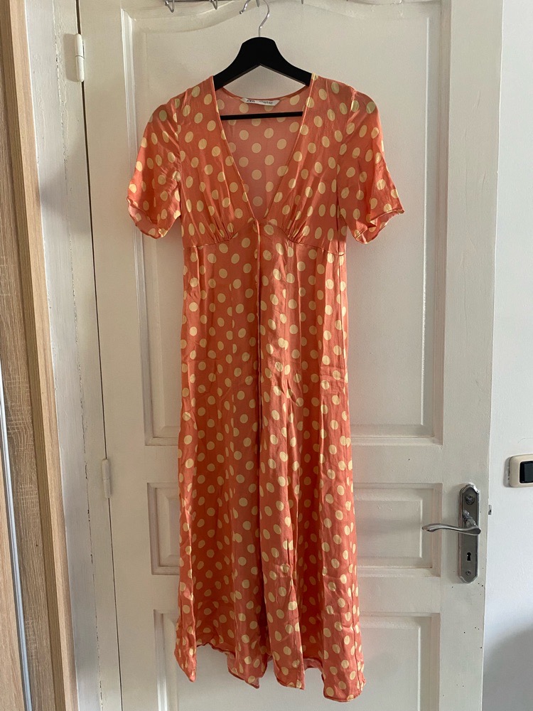 ZARA robe Midi- THE TESSA