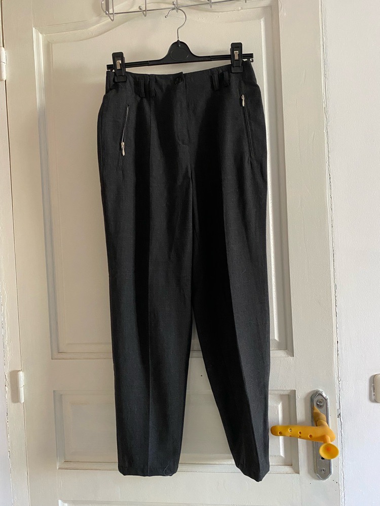 Pantalon noir Giro Puccino – Détails argentés