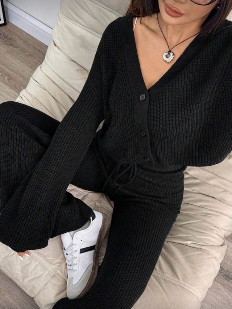 Black woolen set shein
