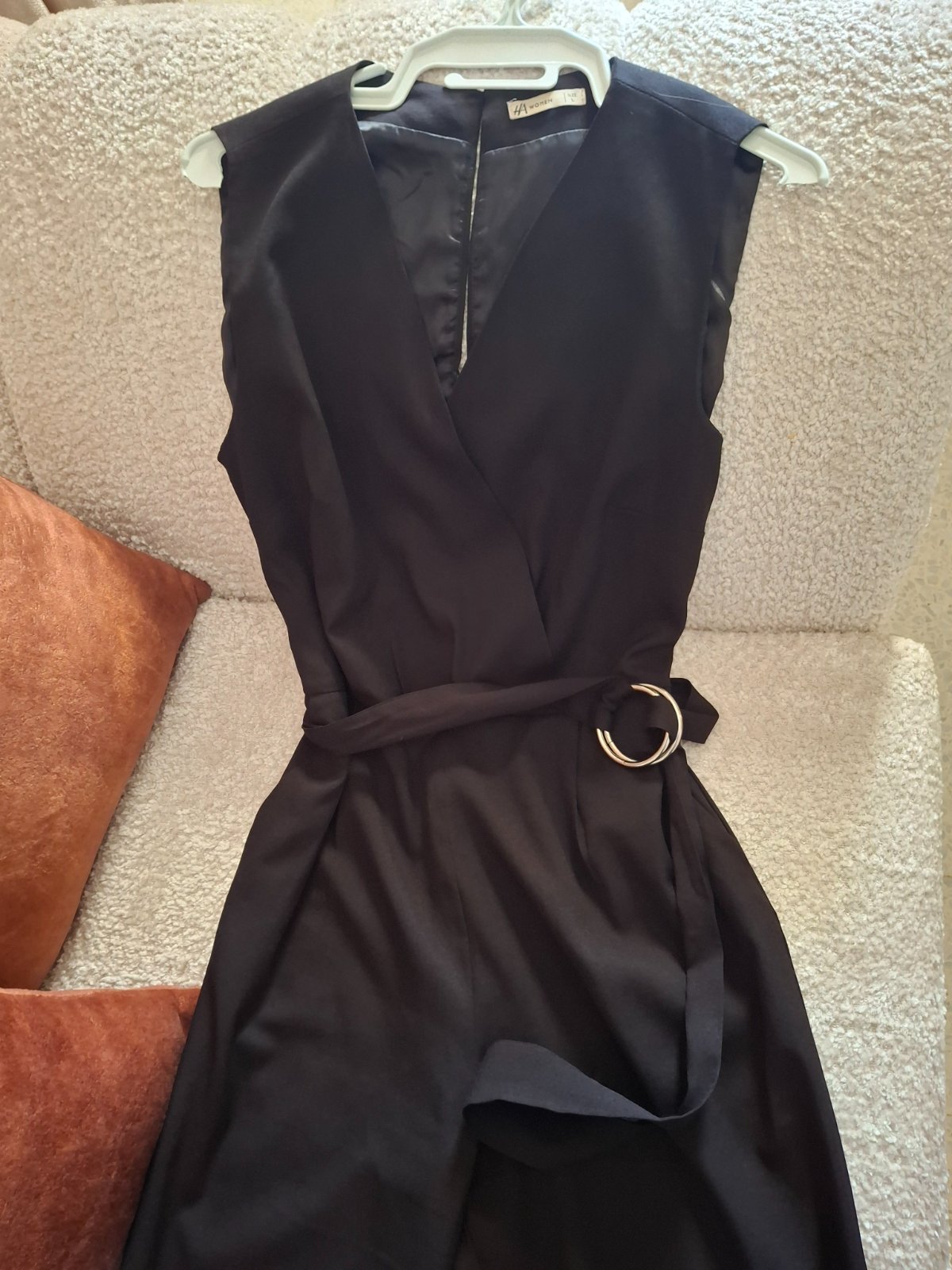 Une belle combinaison noire 