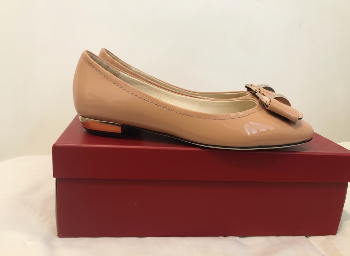 Ballerine rose vernis