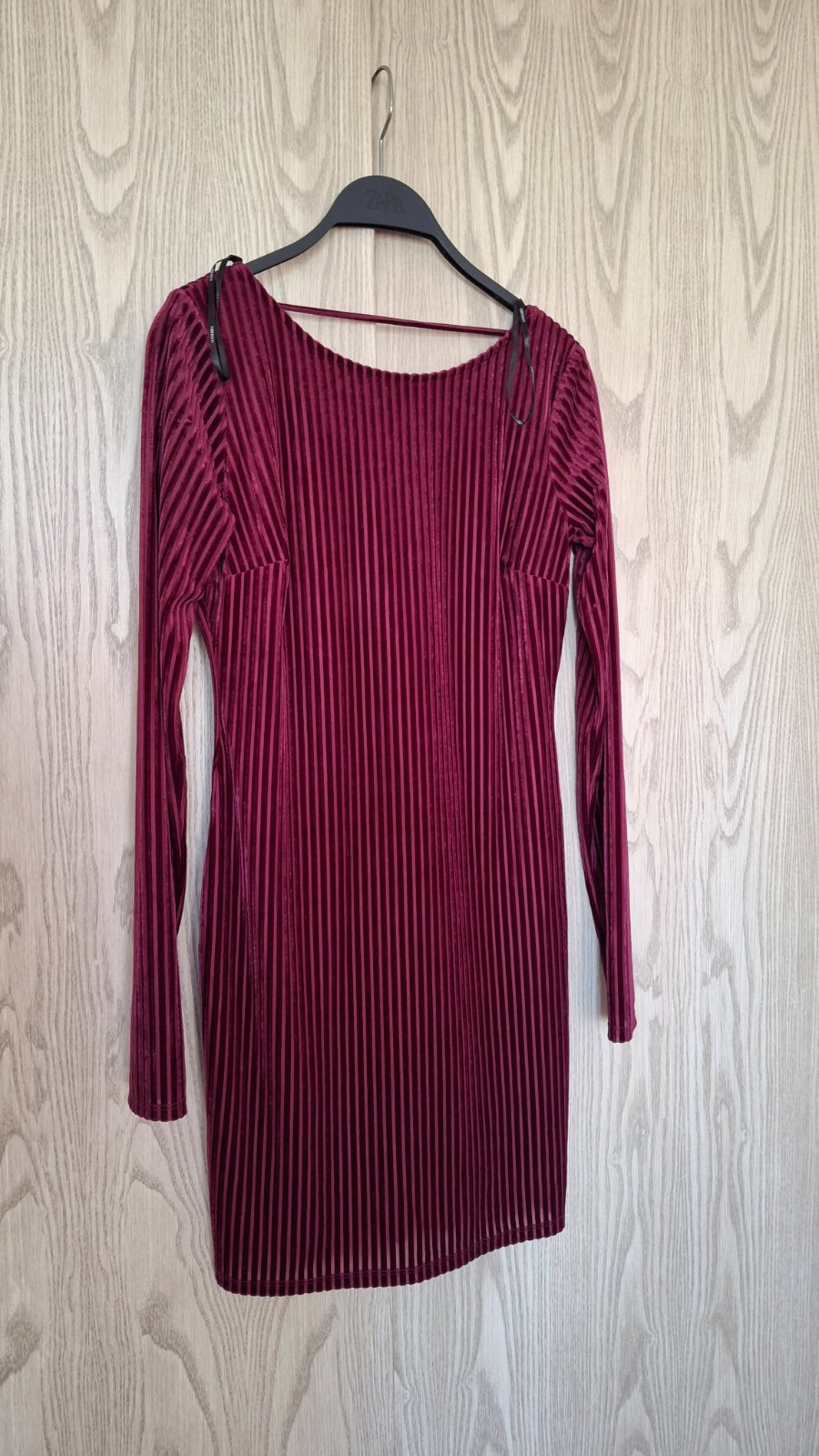 Robe moulante scintillante 