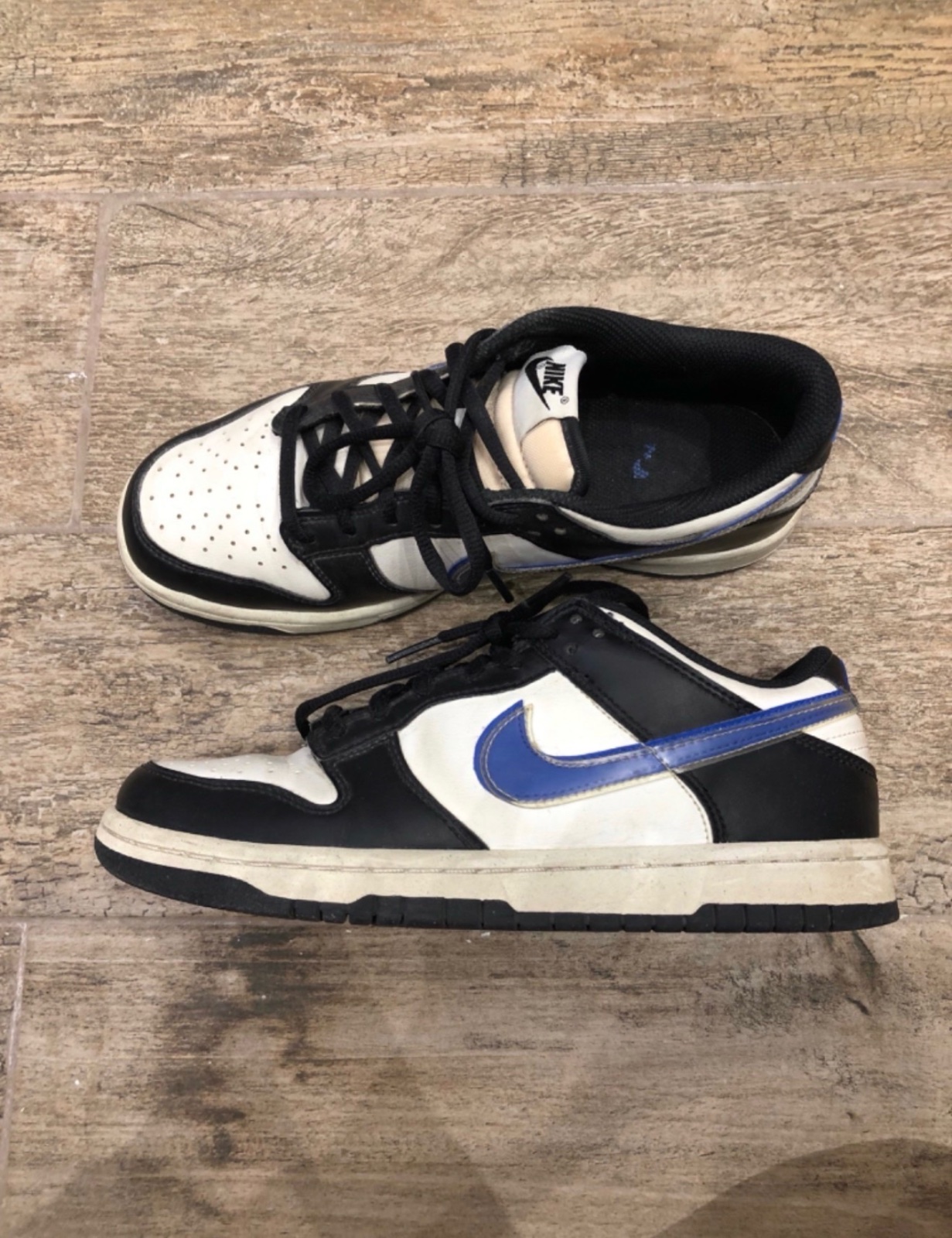 Nike noir