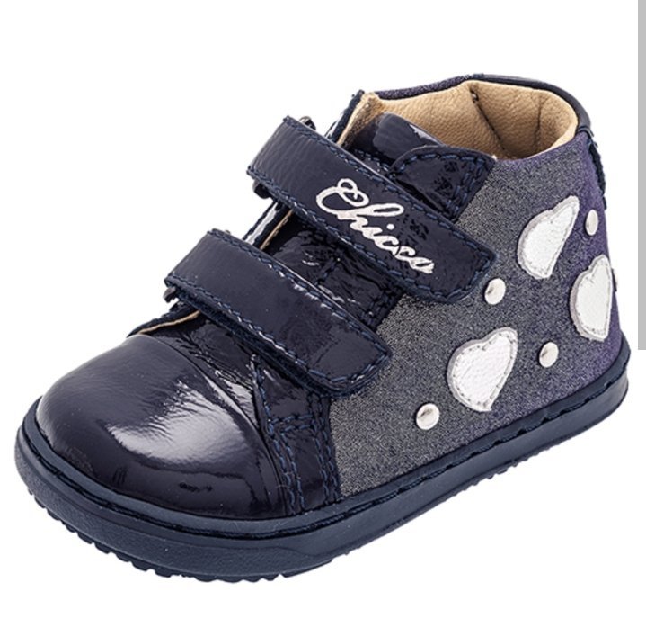 ✨ Jolies Bottines Chicco "Premiers Pas" - Cuir & Cœurs 💖