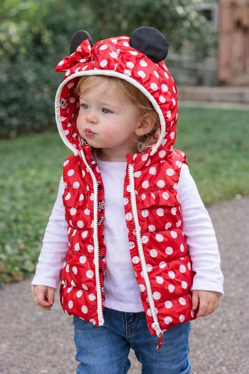 💖 Doudoune sans manches fille H&M Disney Minnie – 18 mois ❤️🖤