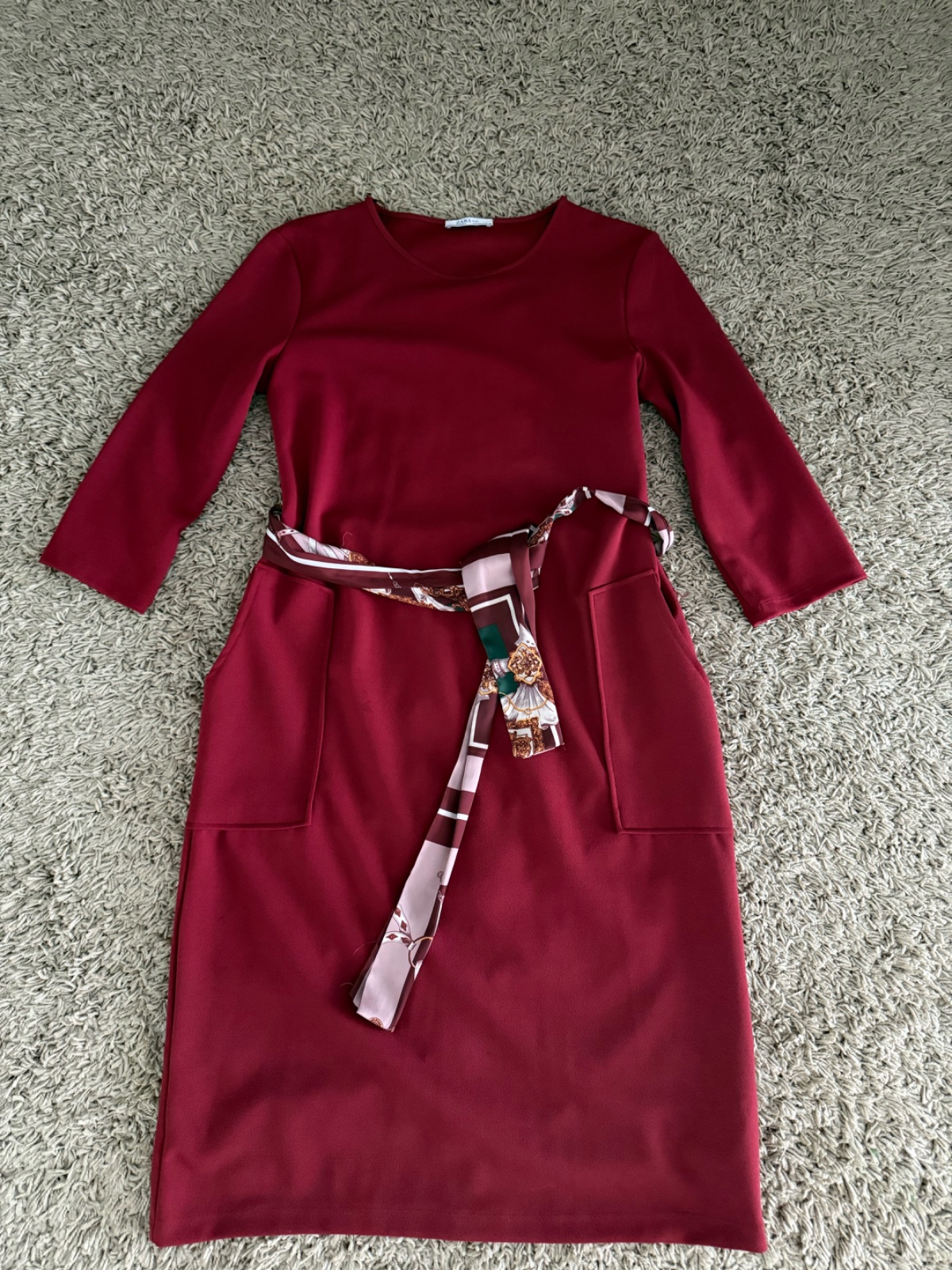 Robe aubergine Zara