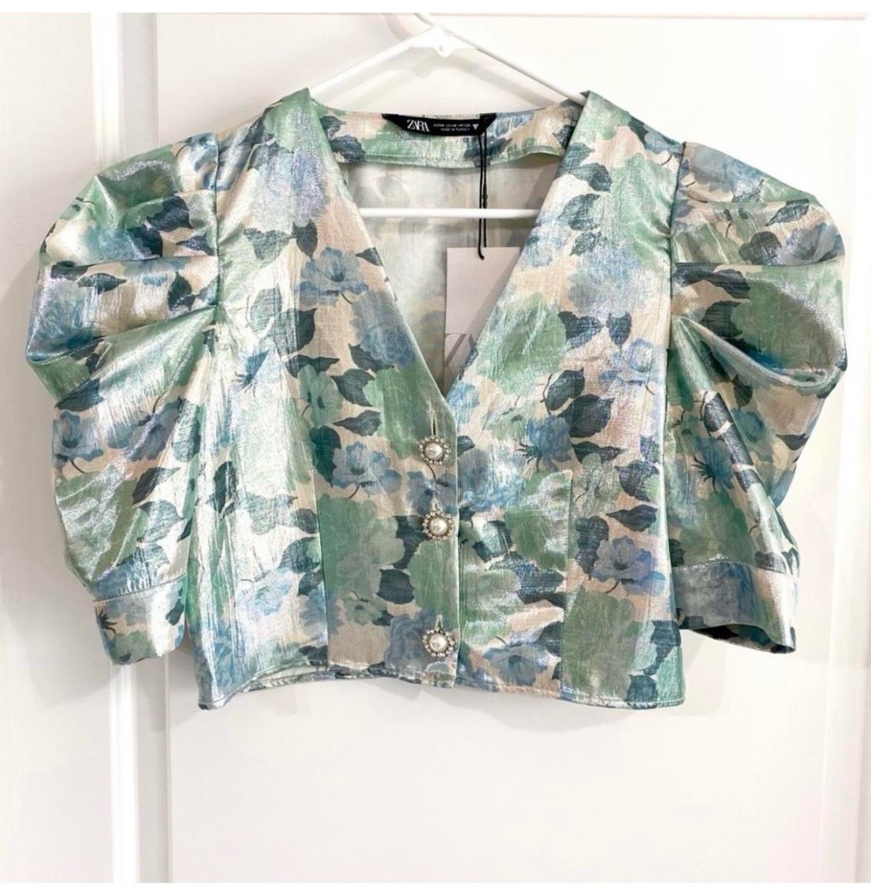 Chemise