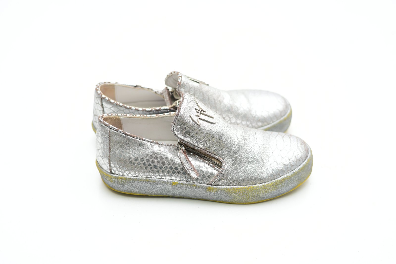 Guiseppe zanotti