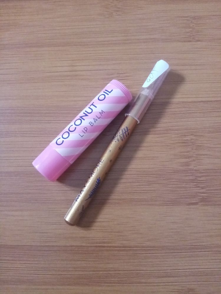 Crayon + Lip balm 