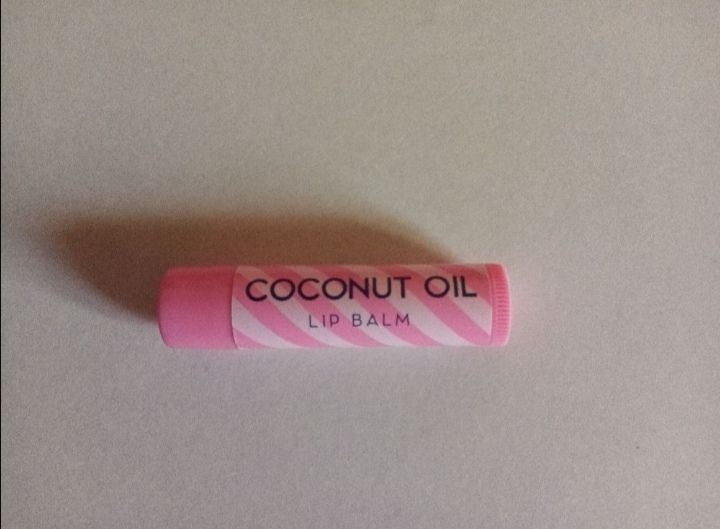 Lip balm coconut oil