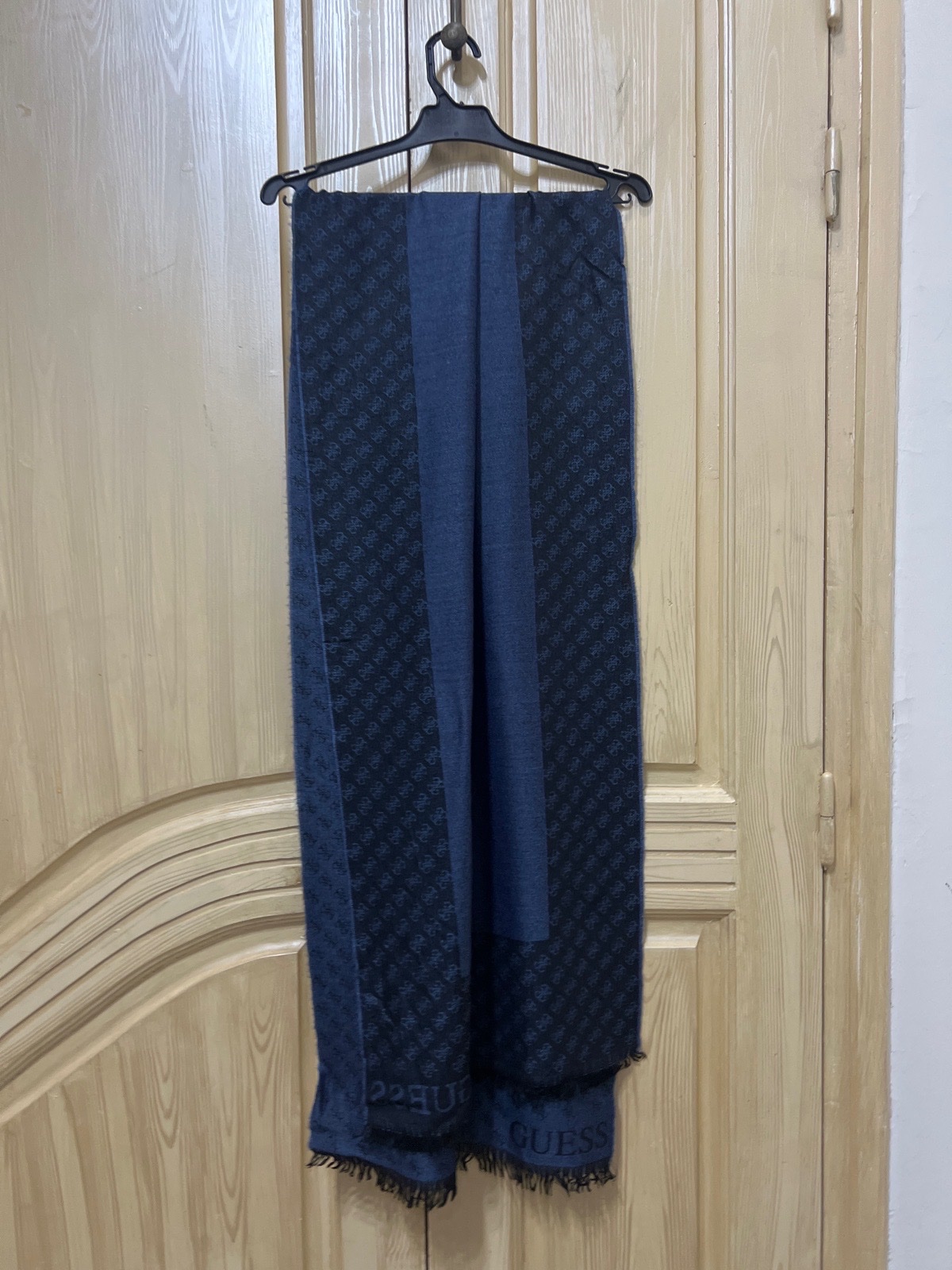Guess monogramme bleu jean