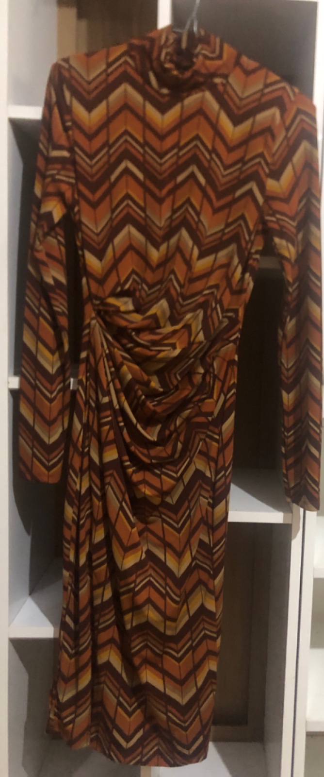 Robe droite couleurs tendance