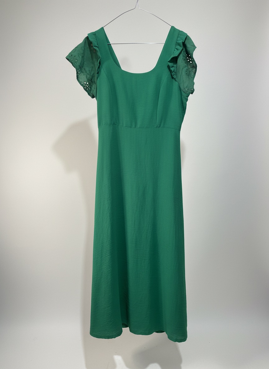 Je vends robe jamais portee 