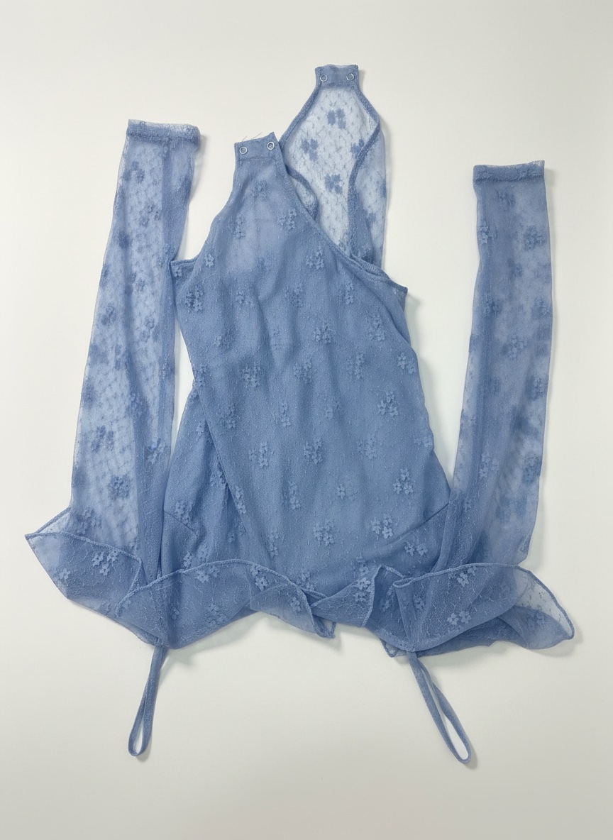 Pull dentelle