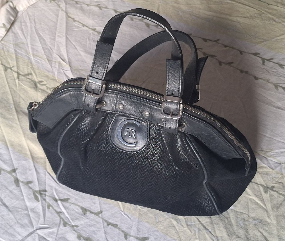 Sac noir en daim