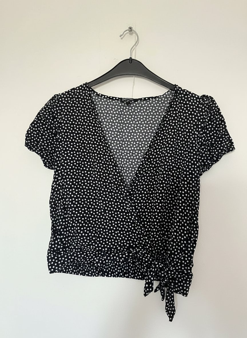 Polka dots top