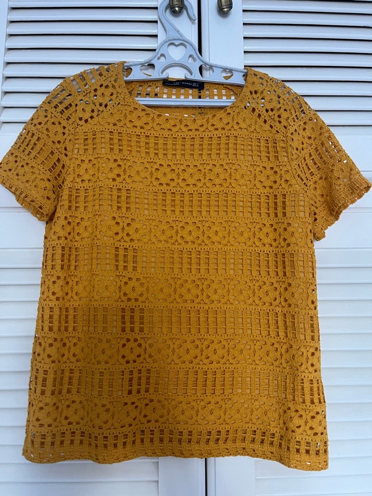 Ensemble en guipure jaune