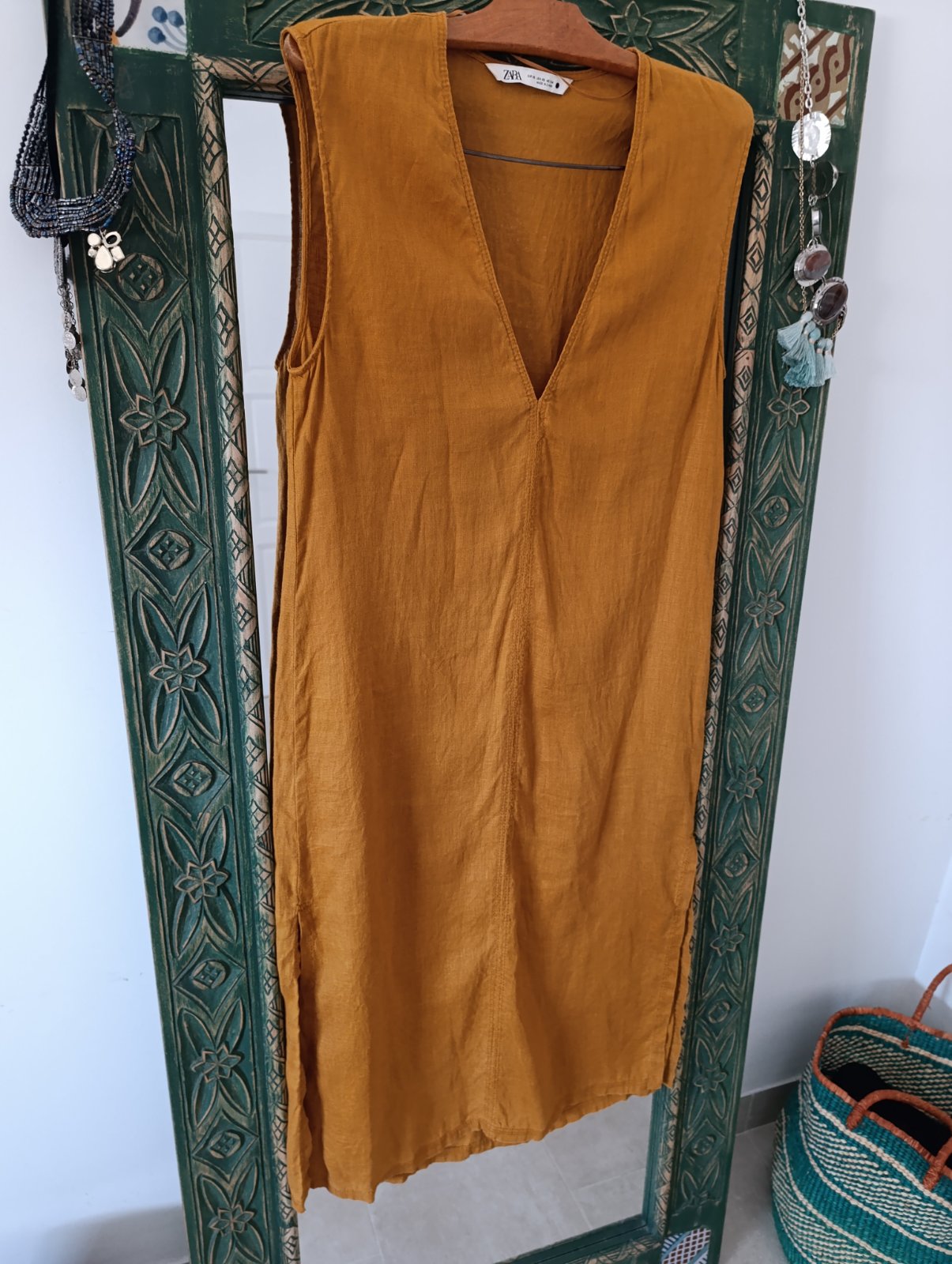 Robe 100% lin zara très peu portée 