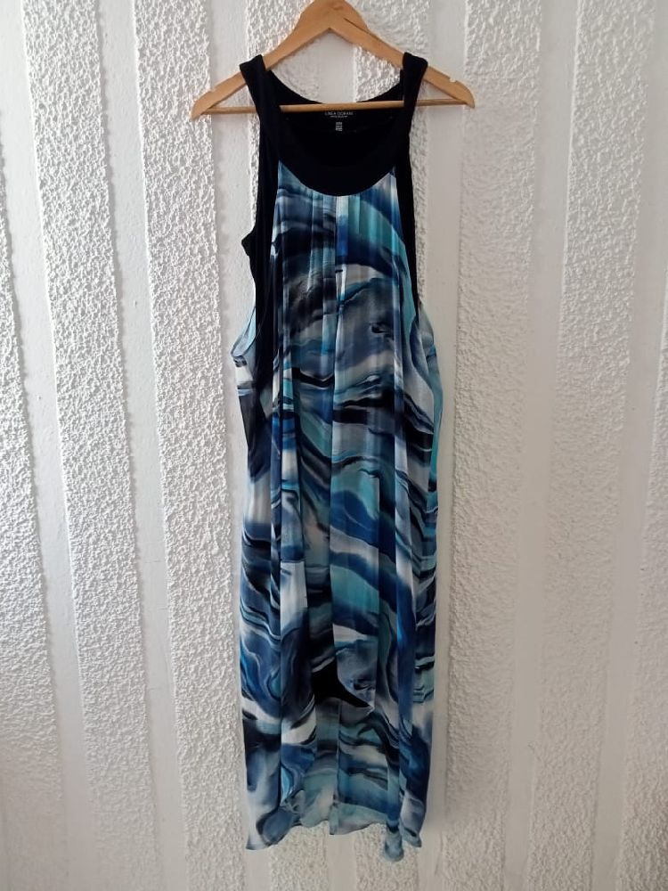 Belle Robe  taille M/ L parfait, sans défaut