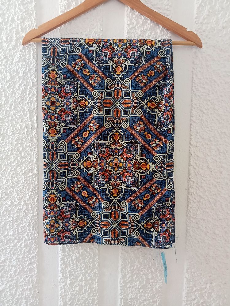foulard écharpe tissu fluide importé de l'Egypte neuf