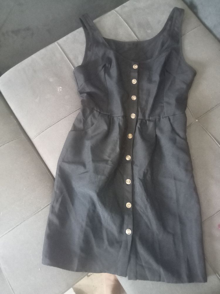 Robe boutonnée neuve avec étiquette de Shein taille S