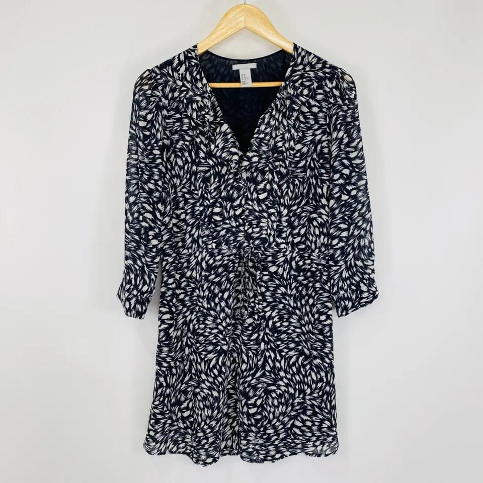 Robe  H&M en mousseline bleue marine taille M