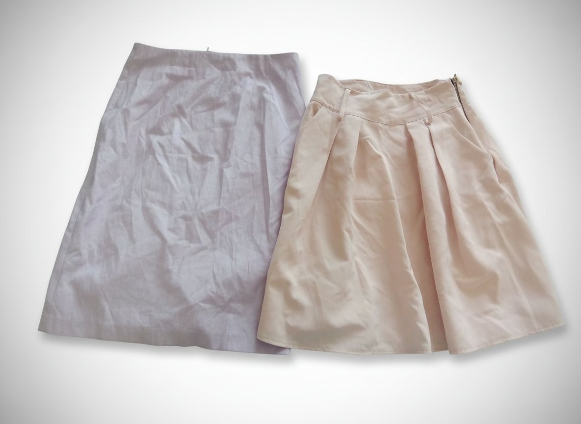 Deux jupes jamais portées taille S, lilas clair et rose poudré