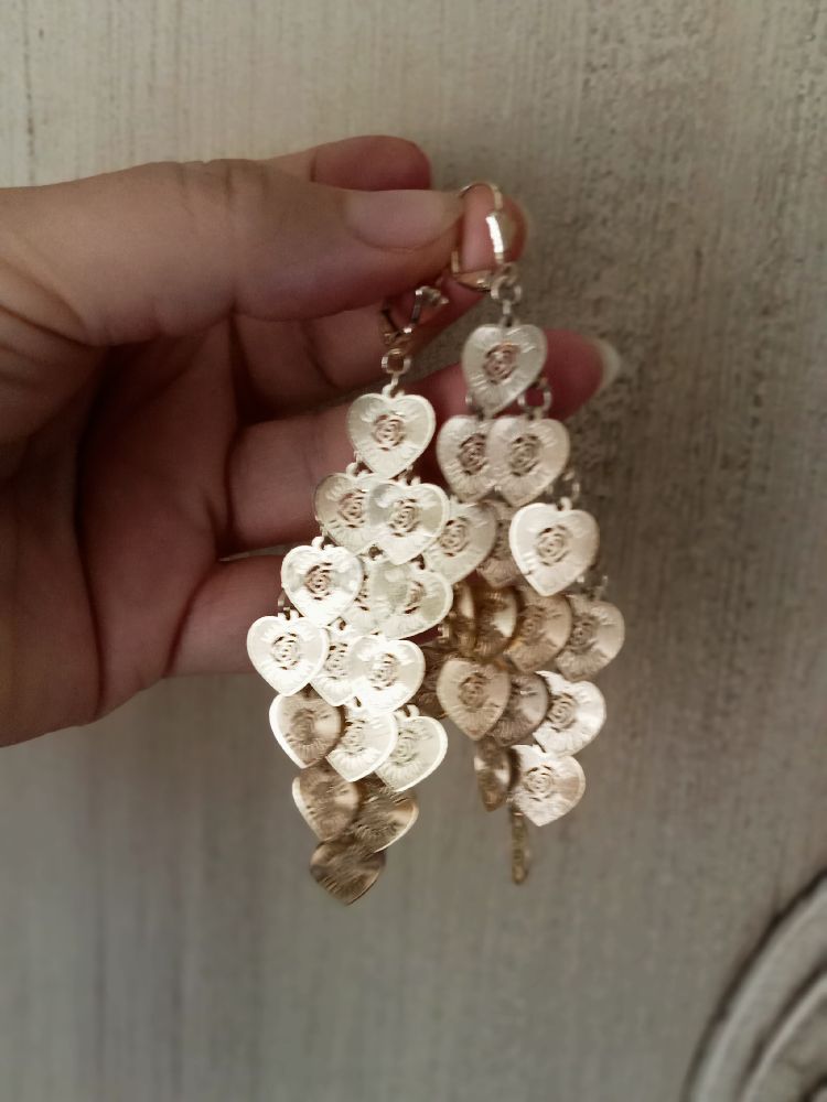 Belles boucles d'oreilles neuves 10cm, inoxydalbes
