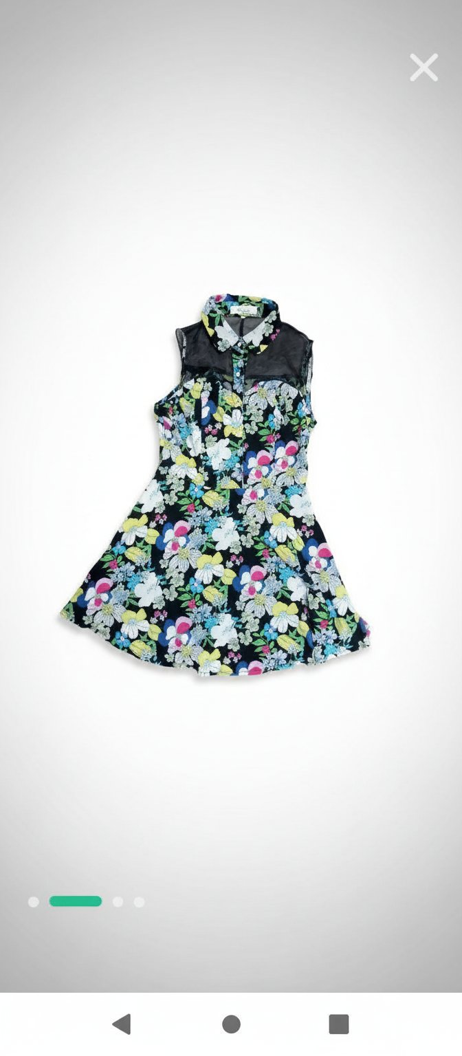 Belle robe courte fleurie avec touche d'organza tlbass S, neuve