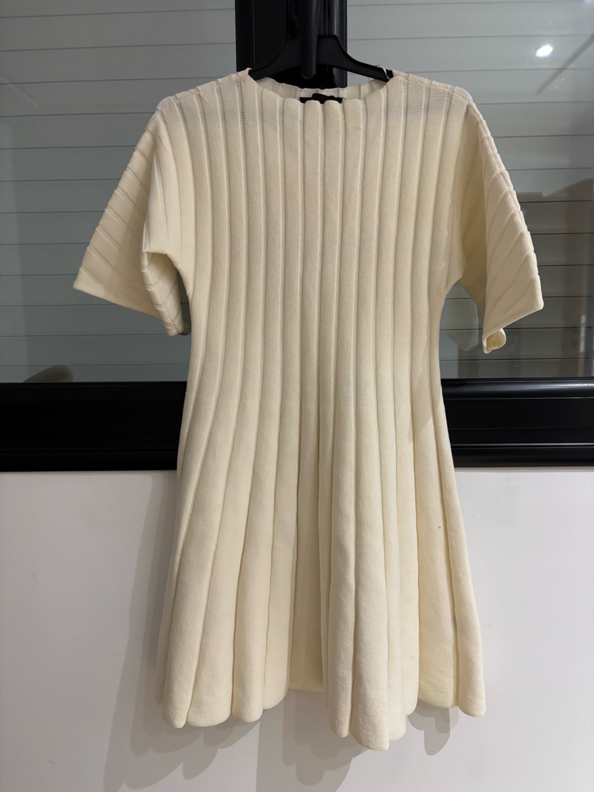 Robe courte classe 