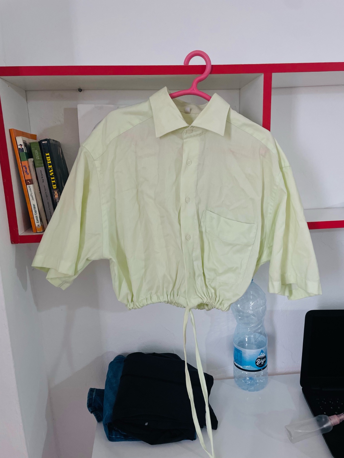     Chemise cropped oversize vert pastel