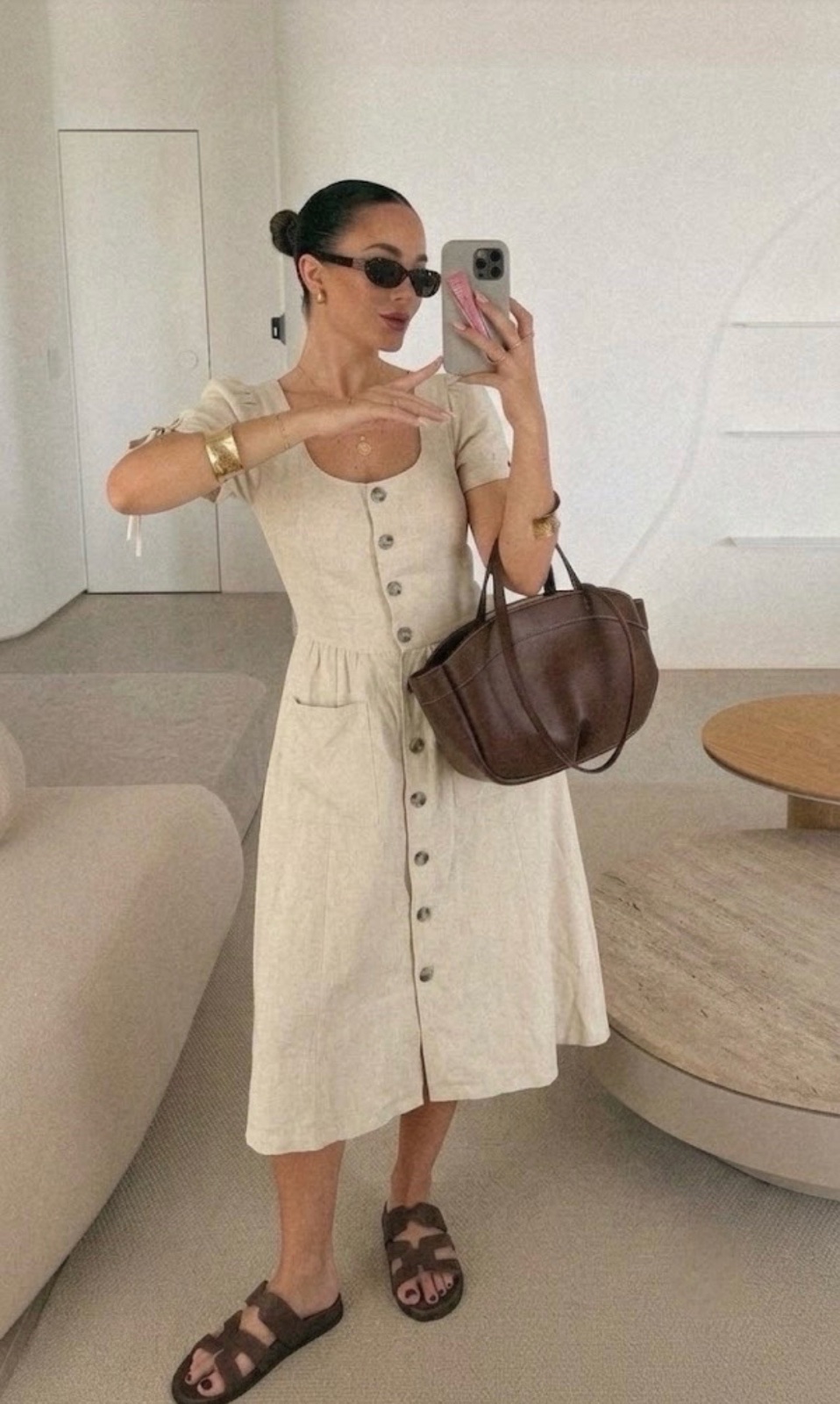 Robe beige en lin avec ceinture ✨