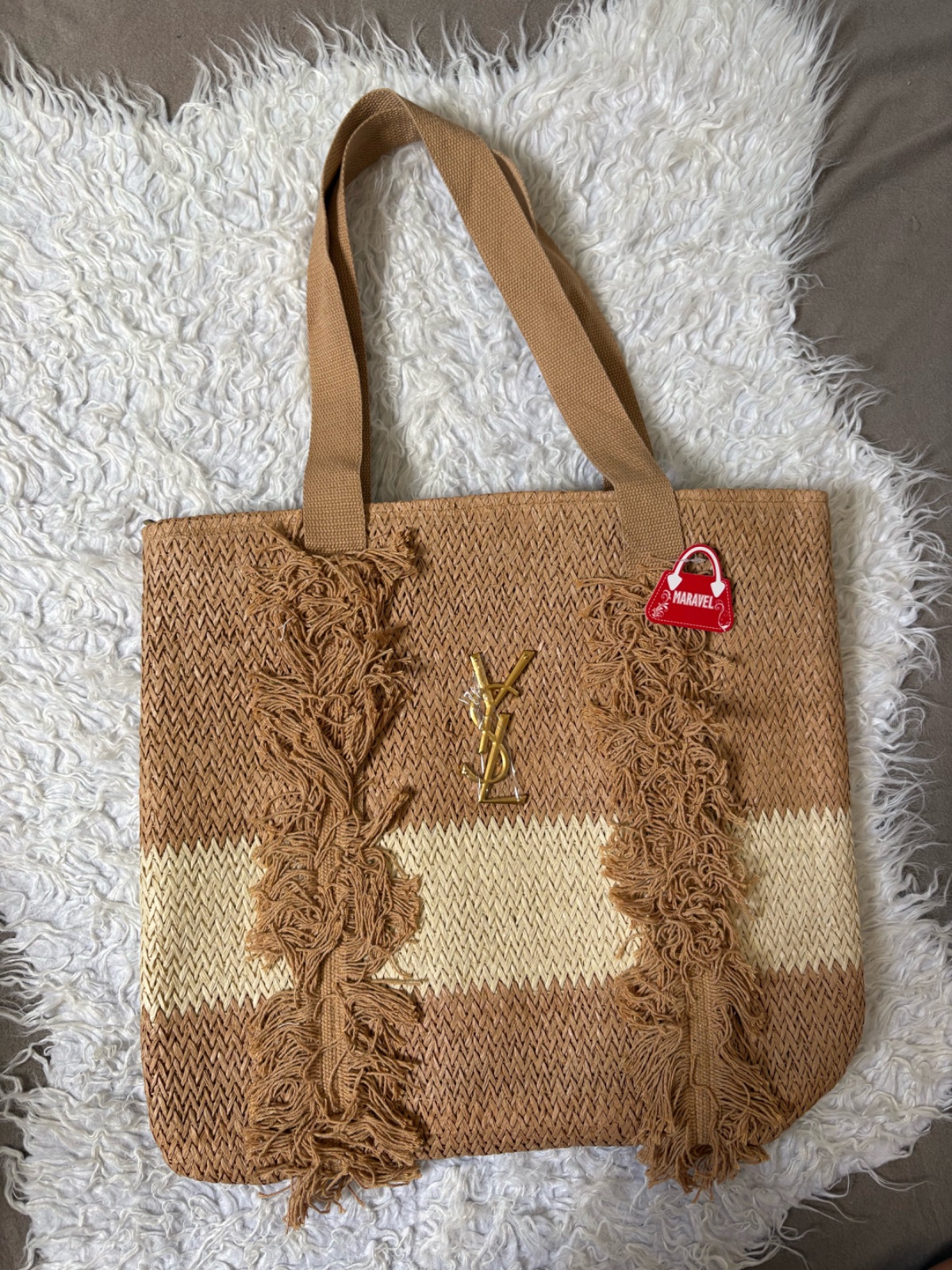 Un grand sac de plage 