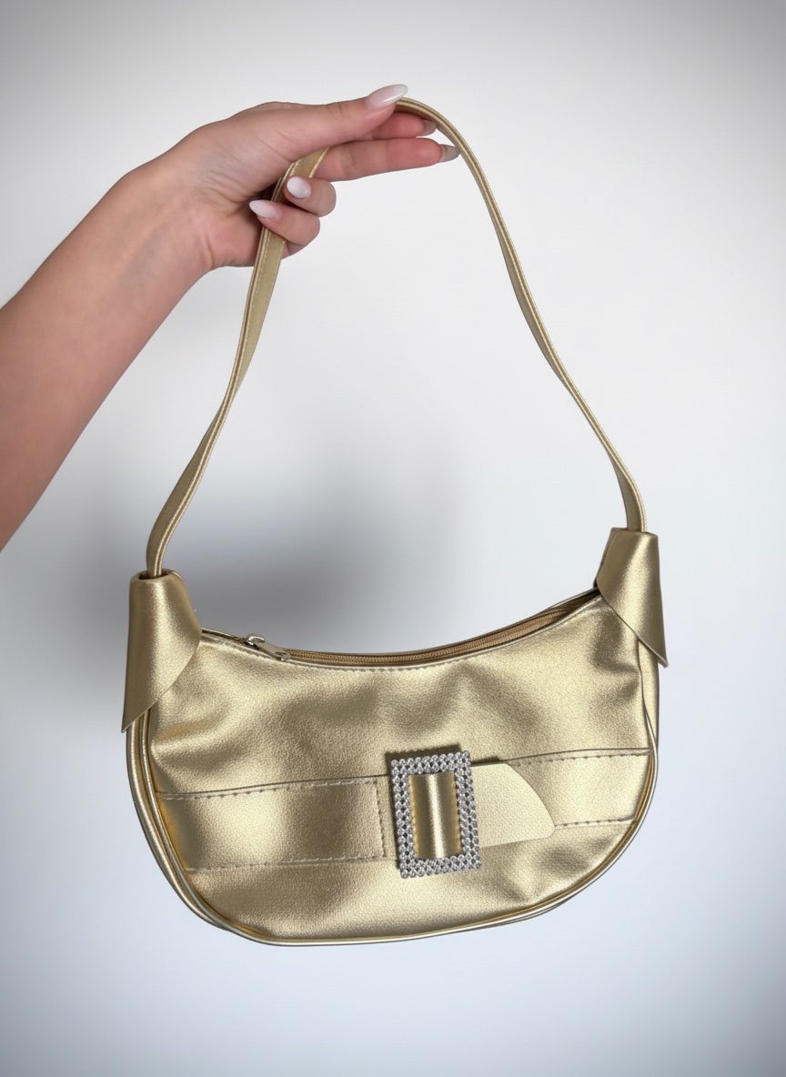 Petit sac a main en dorè