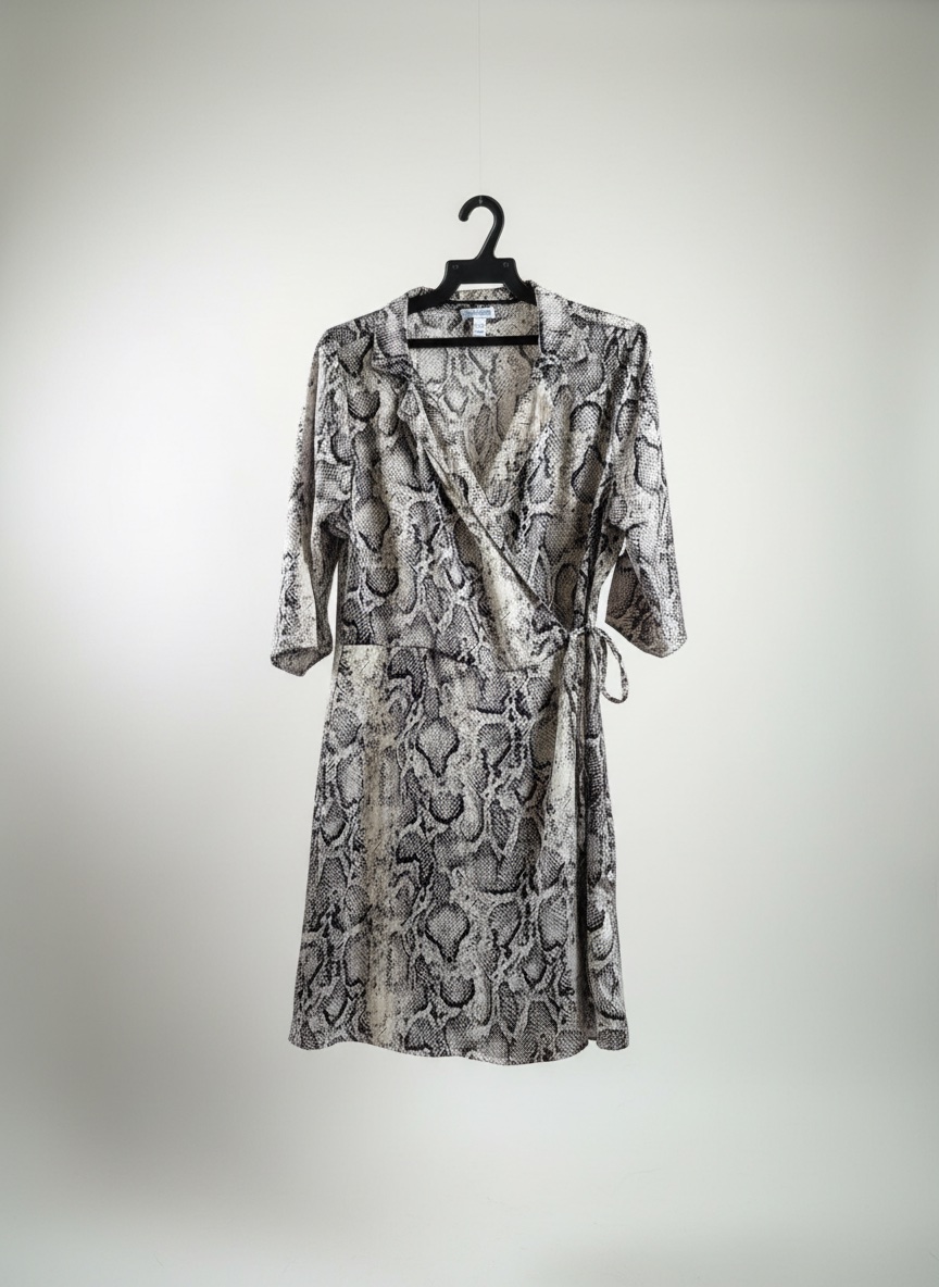 Robe satinè chic 