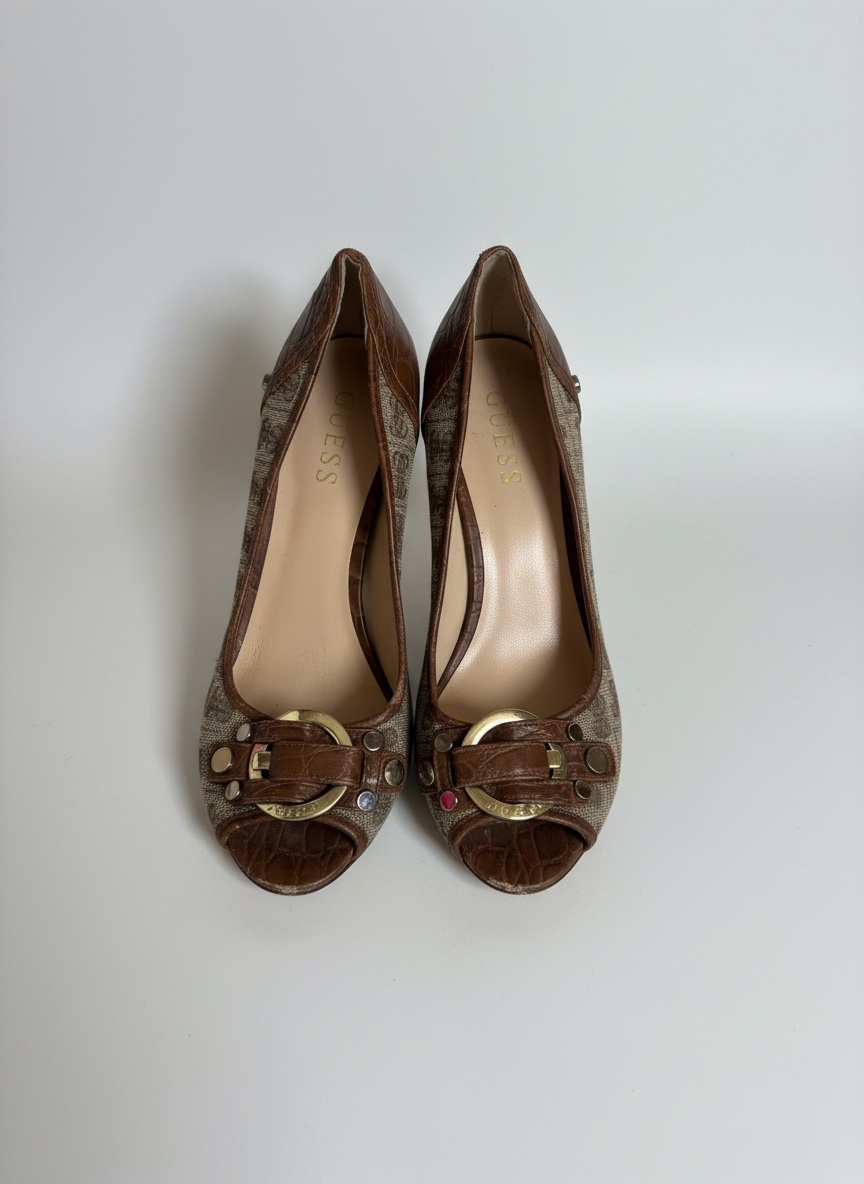 Jolie escarpins guess 