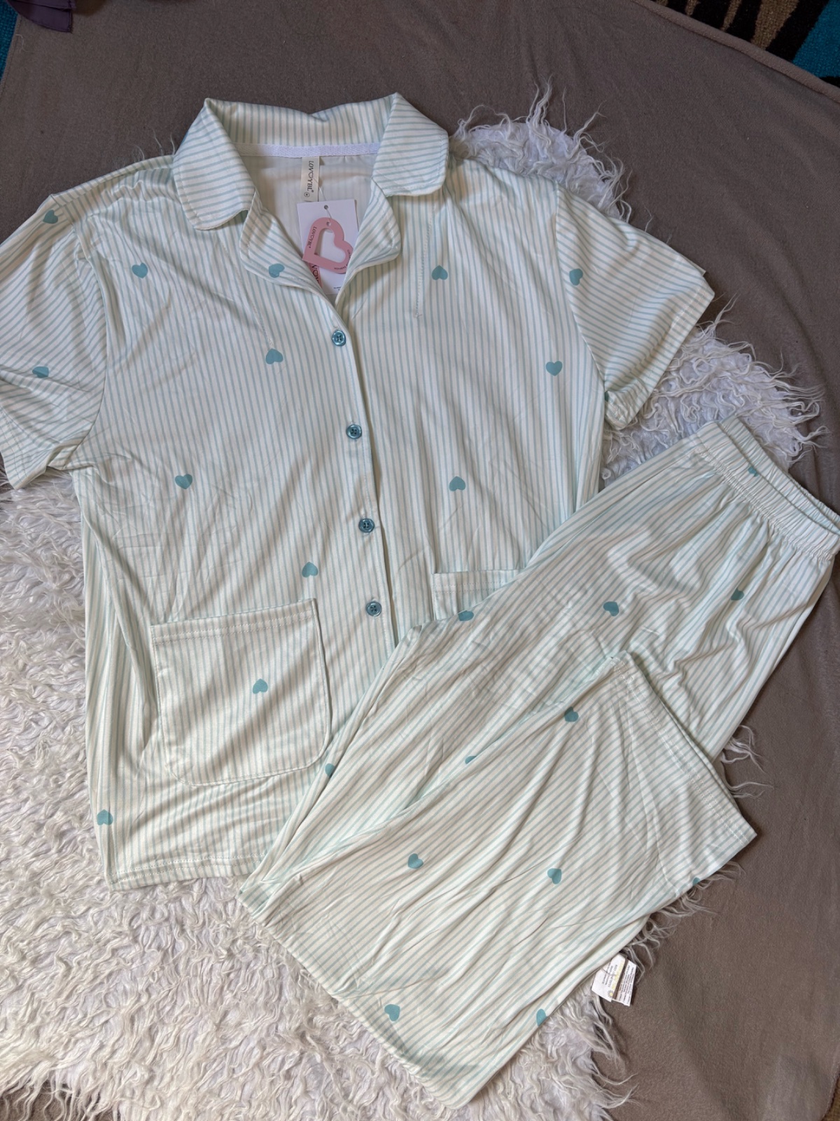 Pyjama neuf coton confortable et chic 