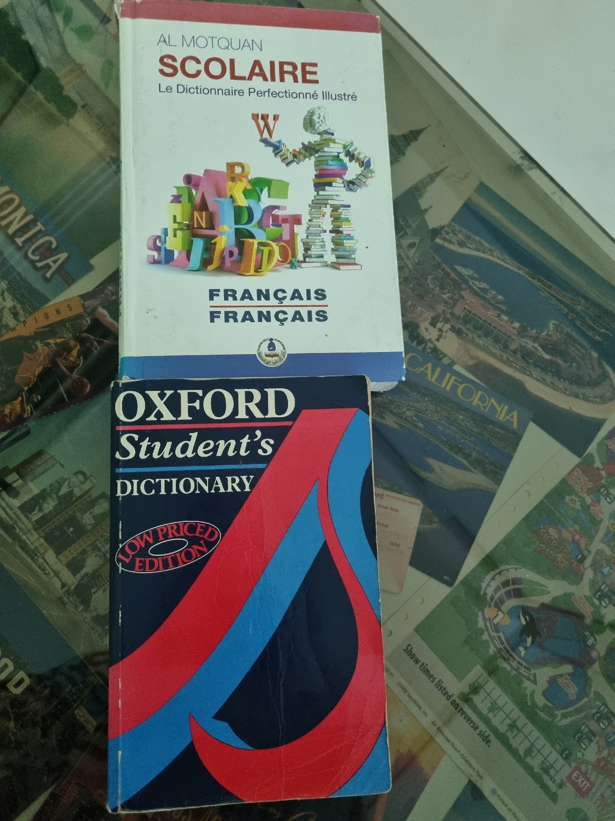 Oxford dictionary et dictionnaire francais 