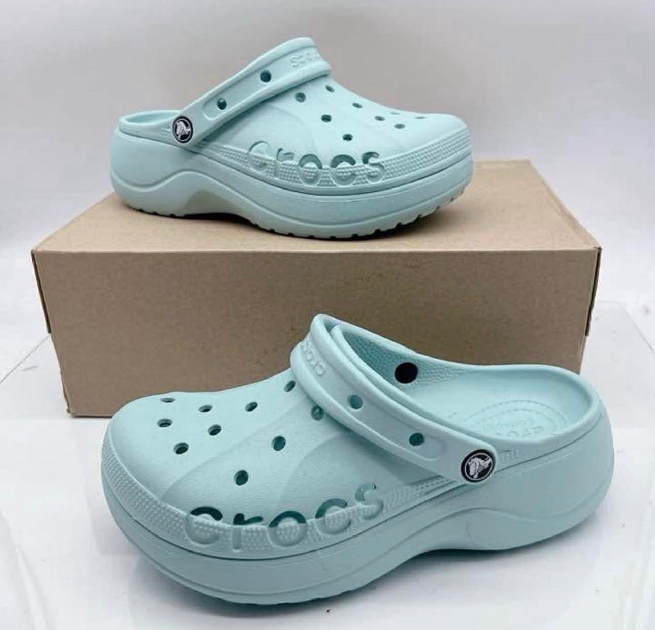 Crocs 