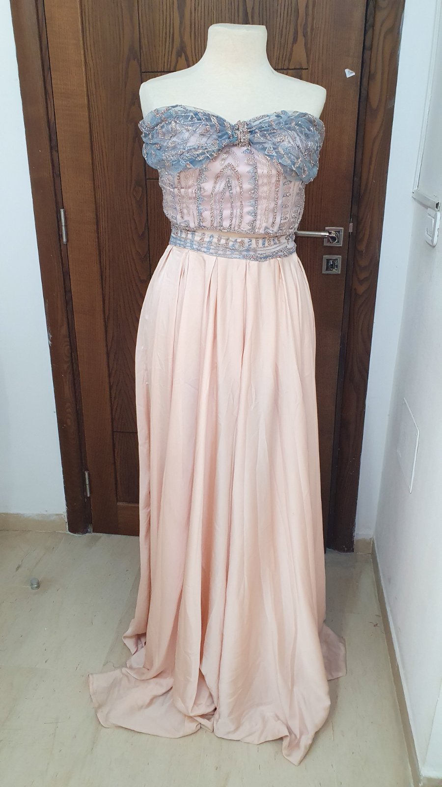Robe soirée chargé to9tol porté 🥰🥰🥳🥳