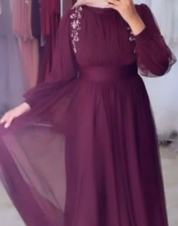Robe soirée couleur Aubergine très élégante ✨ 
