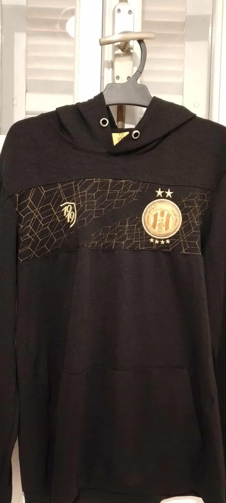 Pull capuche 