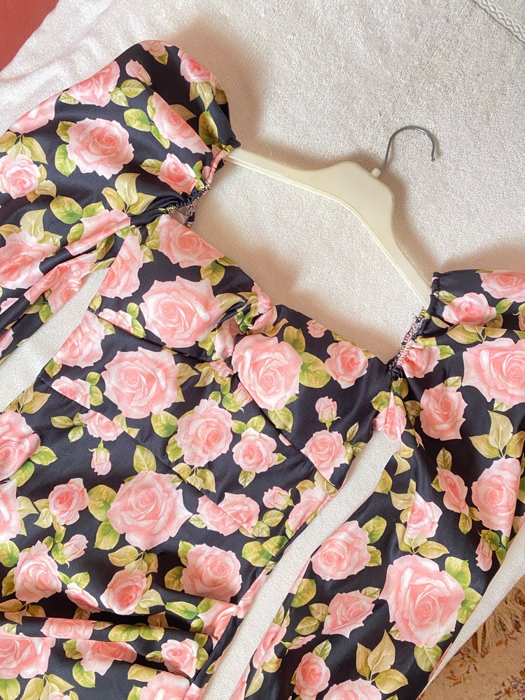 Robe soirée fleurie 💕🌸🌷🌸🌸