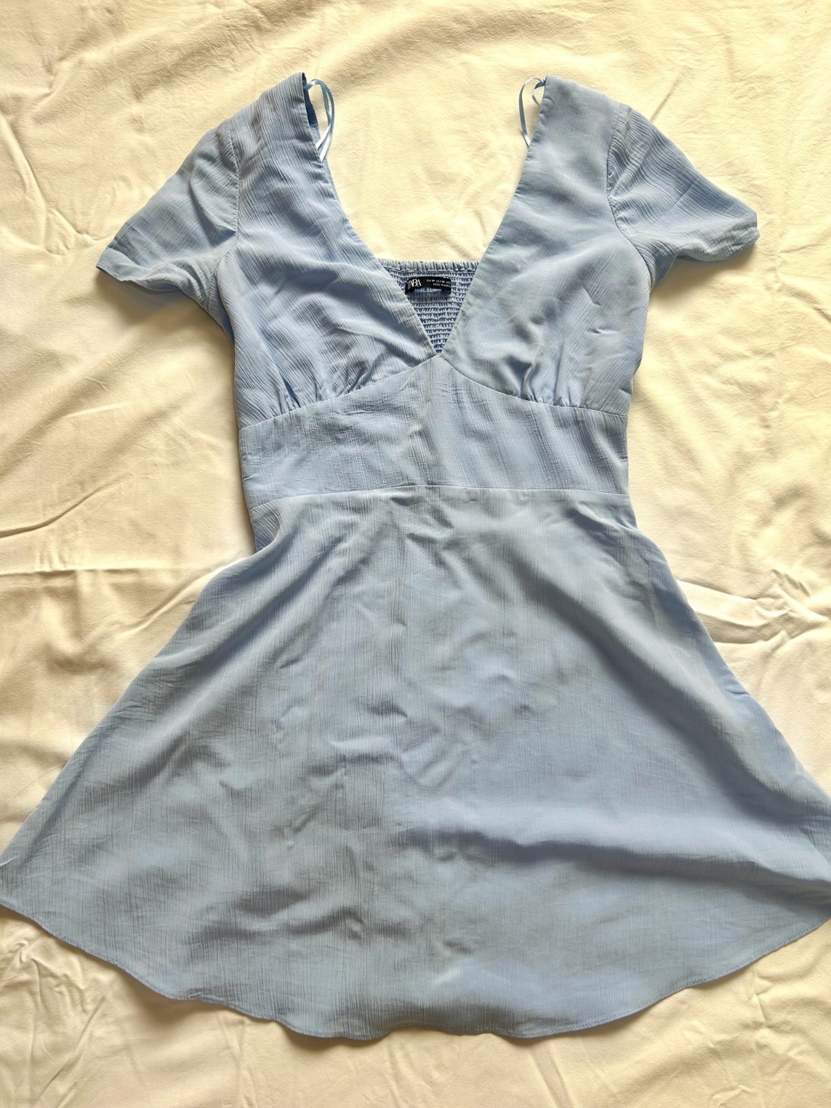 Petite robe Zara xs/s