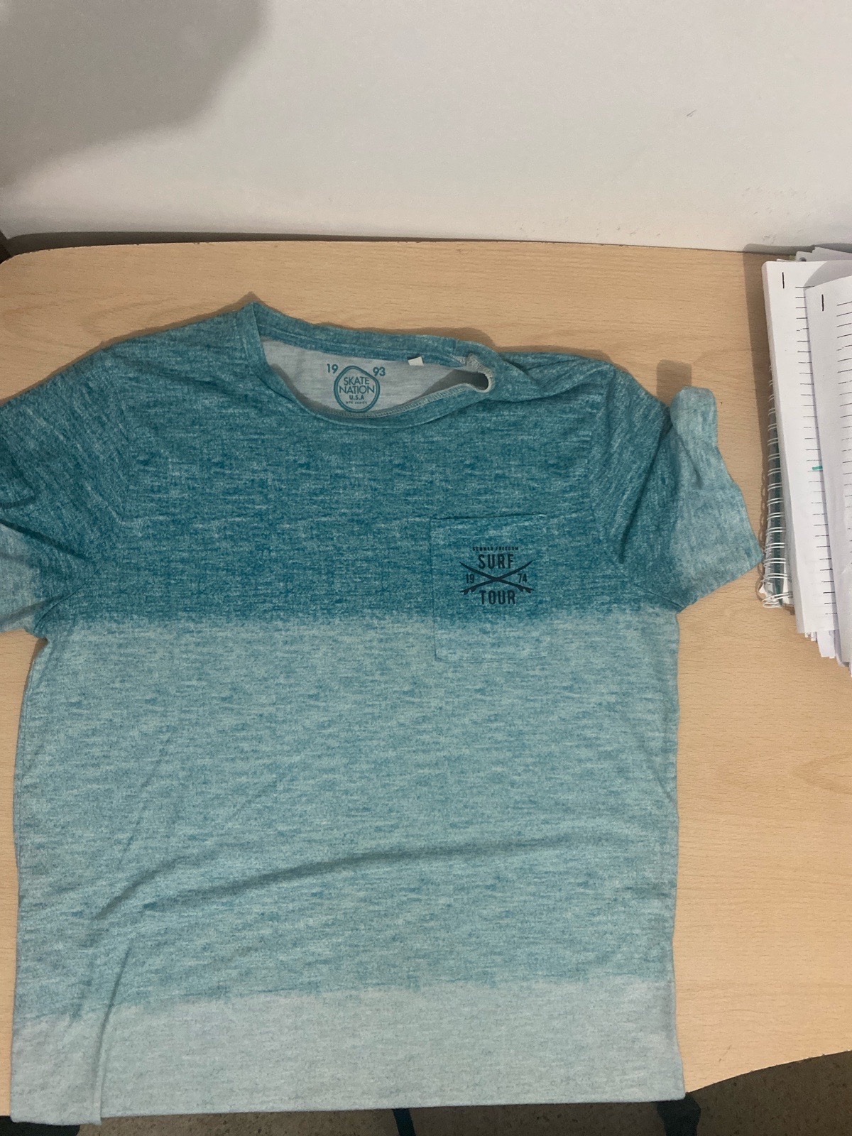 T shirt blue avec degradation de couleur 