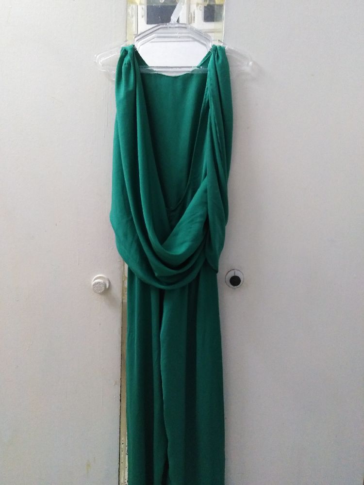 Sublime combinaison fluide vert