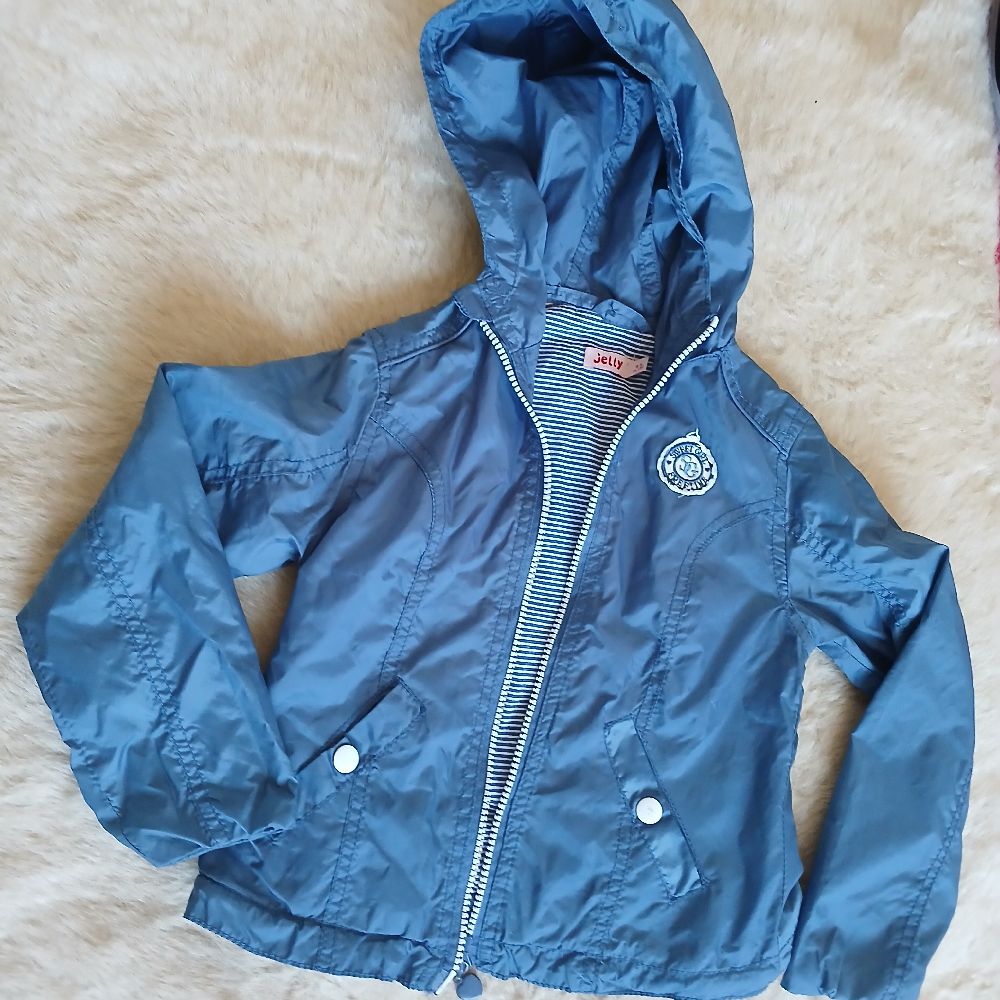 Manteau très léger pour fille 4-5ans