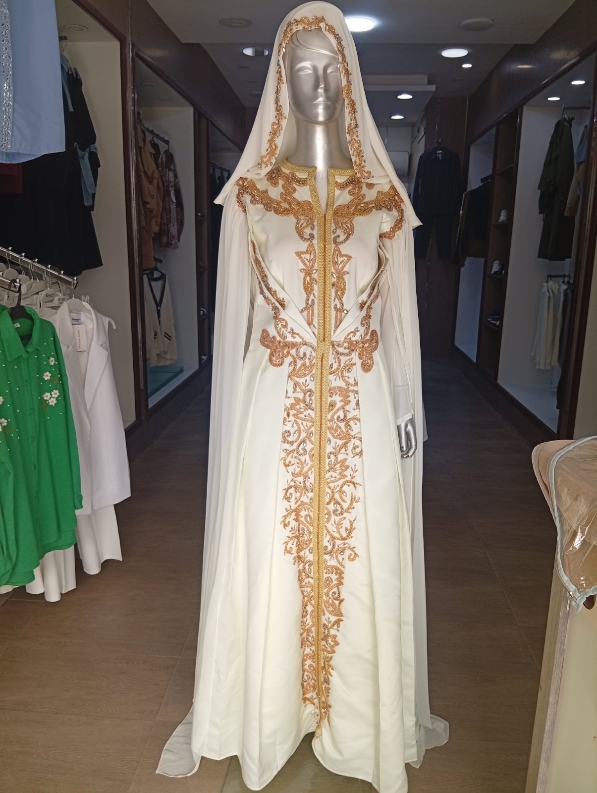 Robe fiançailles