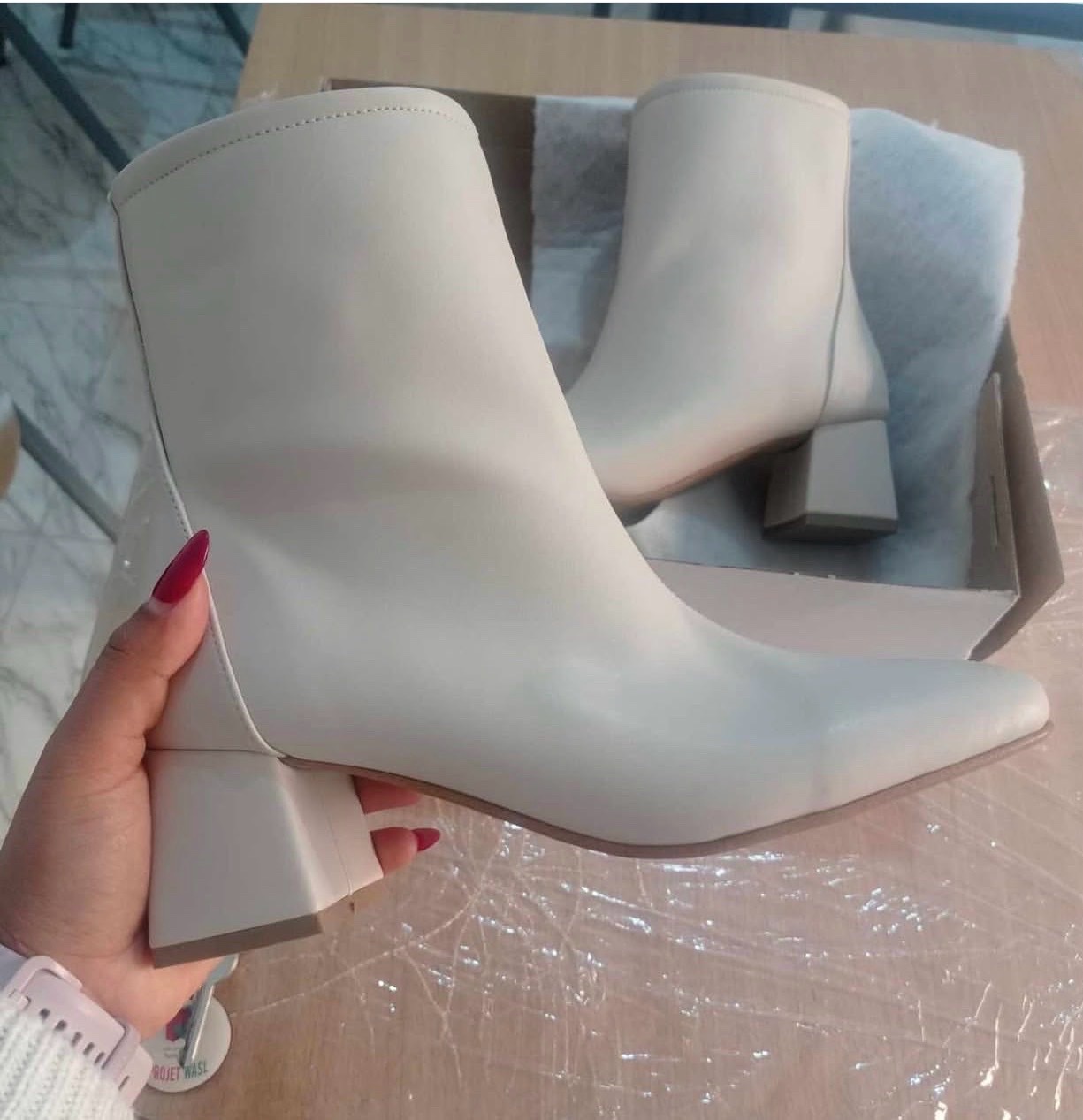 Boots demi talon tres confortable a vendre  